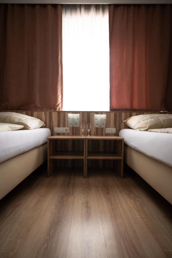 Hotel Am Limes 엔스 외부 사진