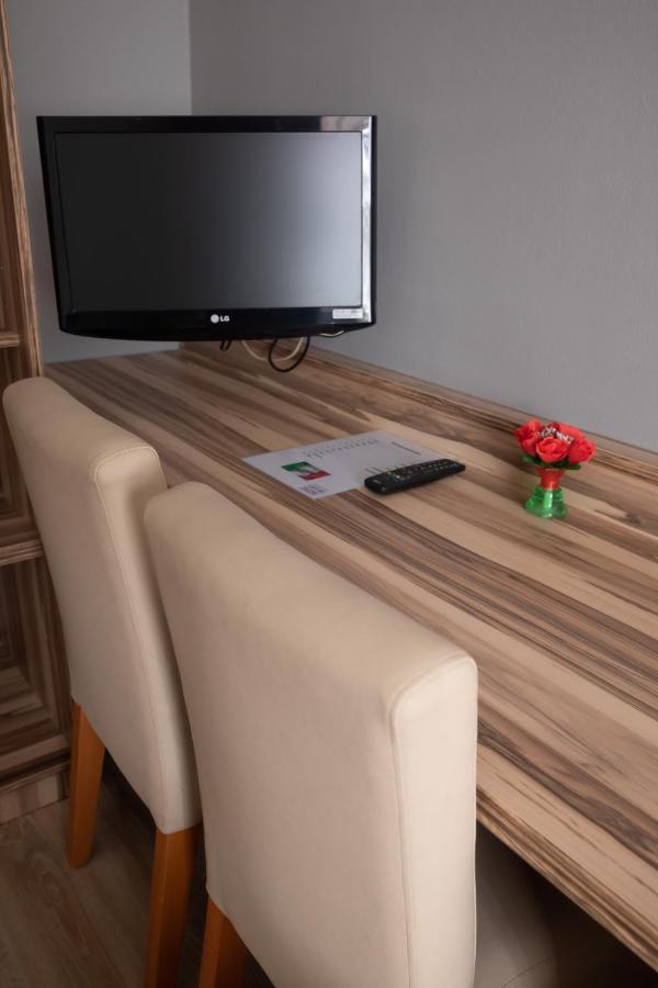 Hotel Am Limes 엔스 외부 사진