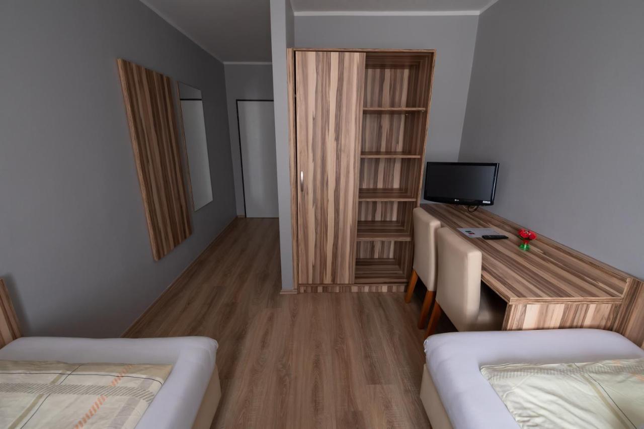 Hotel Am Limes 엔스 외부 사진