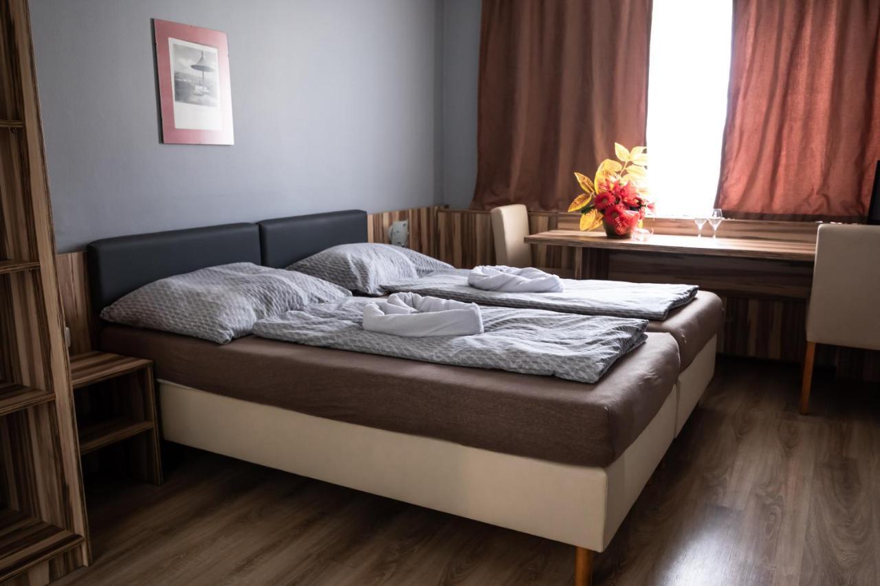 Hotel Am Limes 엔스 외부 사진