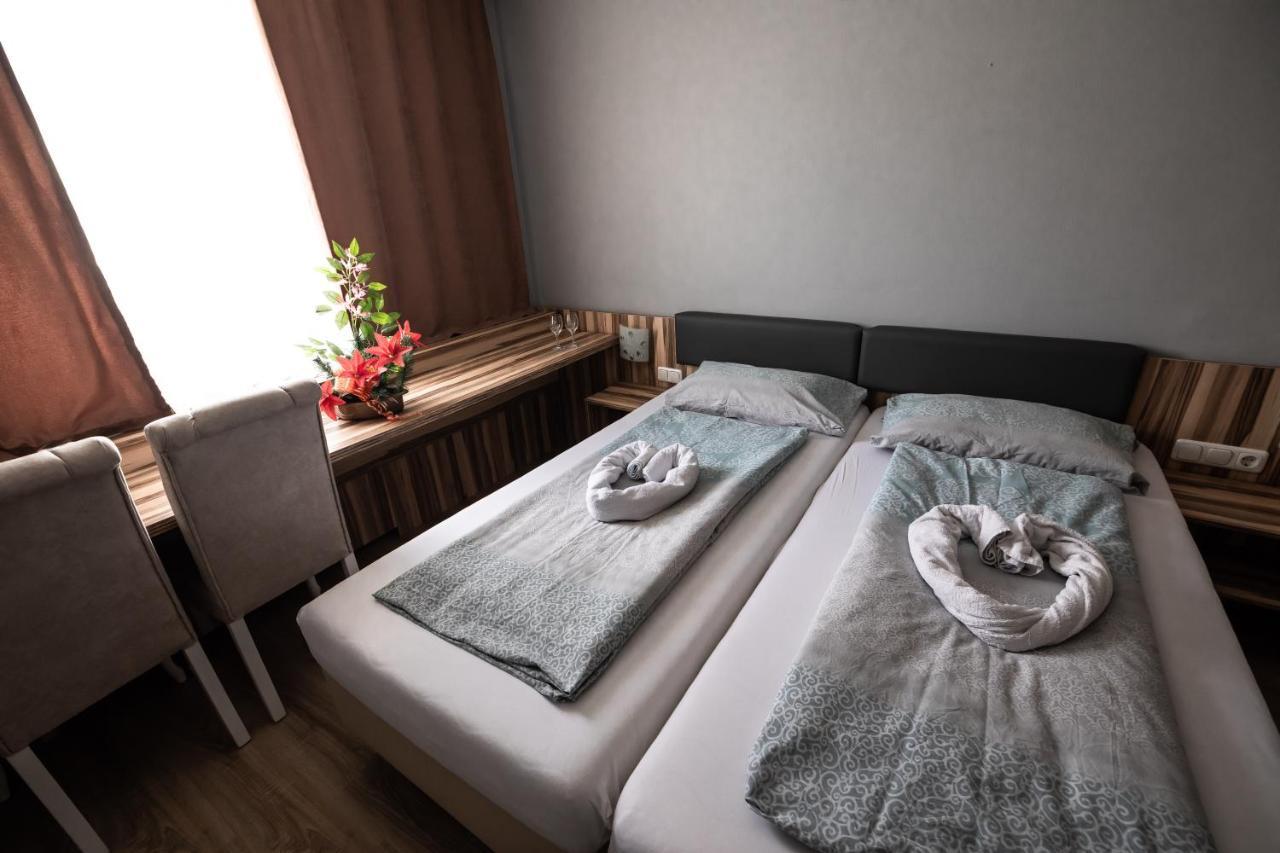 Hotel Am Limes 엔스 외부 사진